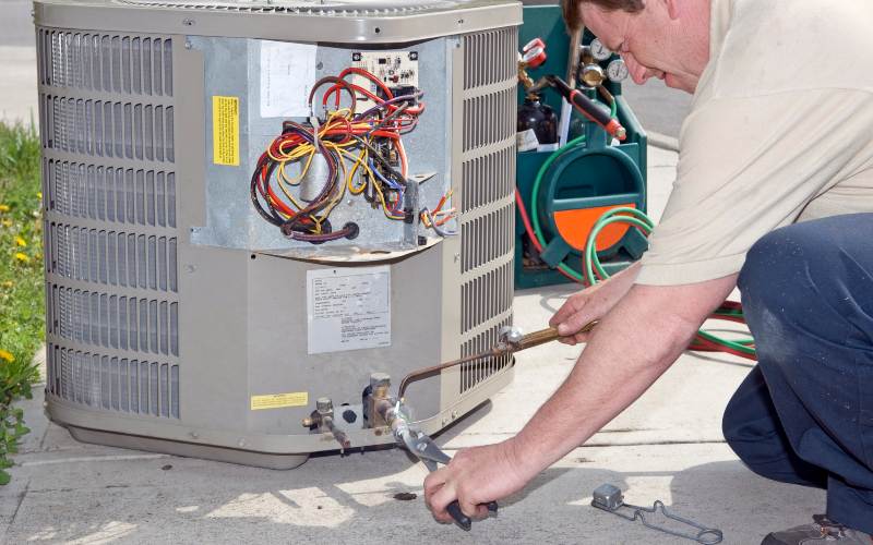 outside ac unit is not working but inside ac unit is